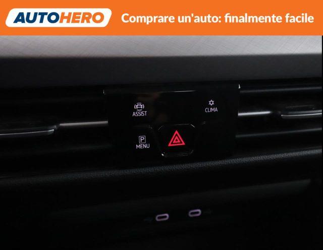 VOLKSWAGEN Golf Variant 1.0 eTSI EVO DSG Life