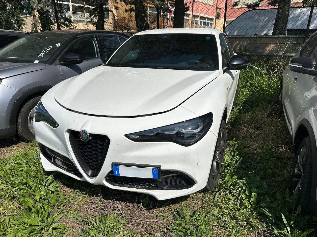 ALFA ROMEO Stelvio 2023 - Stelvio 2.2 t Veloce Q4 210cv auto