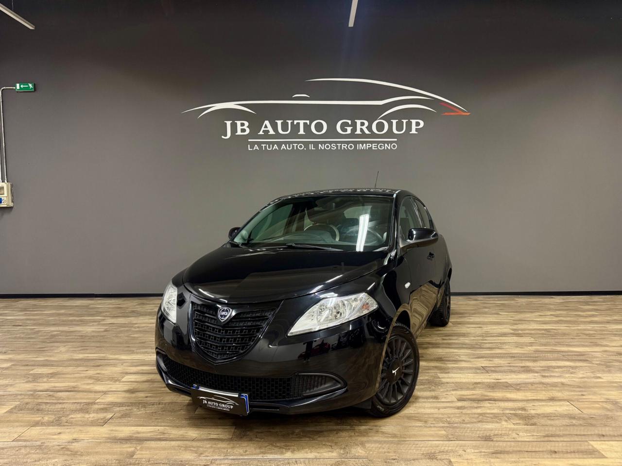 Lancia Ypsilon GPL Ecochic Gold