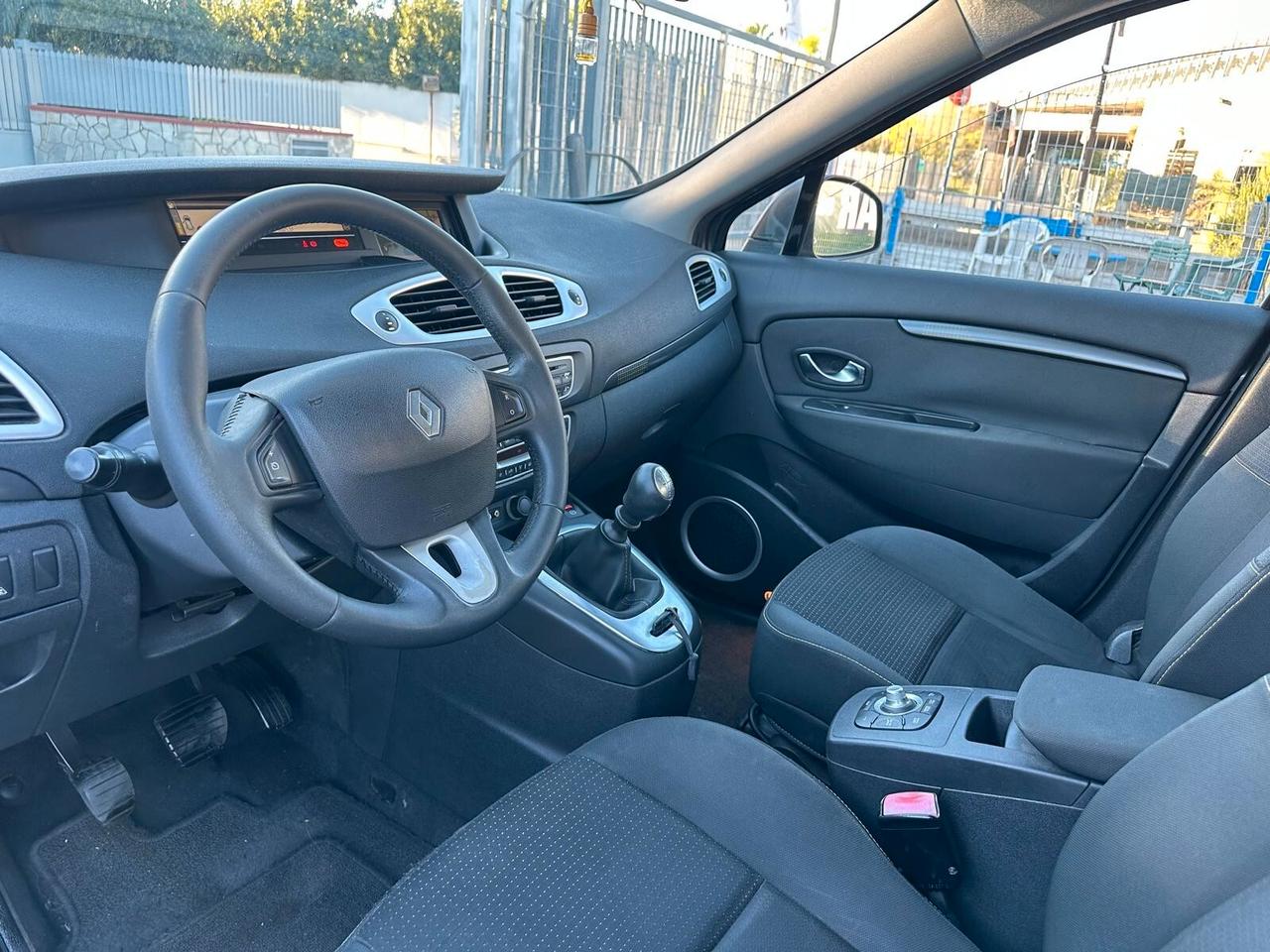 Renault Scenic Scénic X-Mod 1.6 GPL Dynamique-11/2009