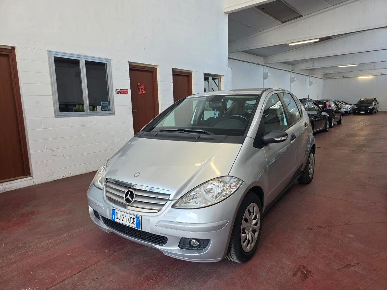 Mercedes-benz A 150 Avantgarde cambio automatico neopat