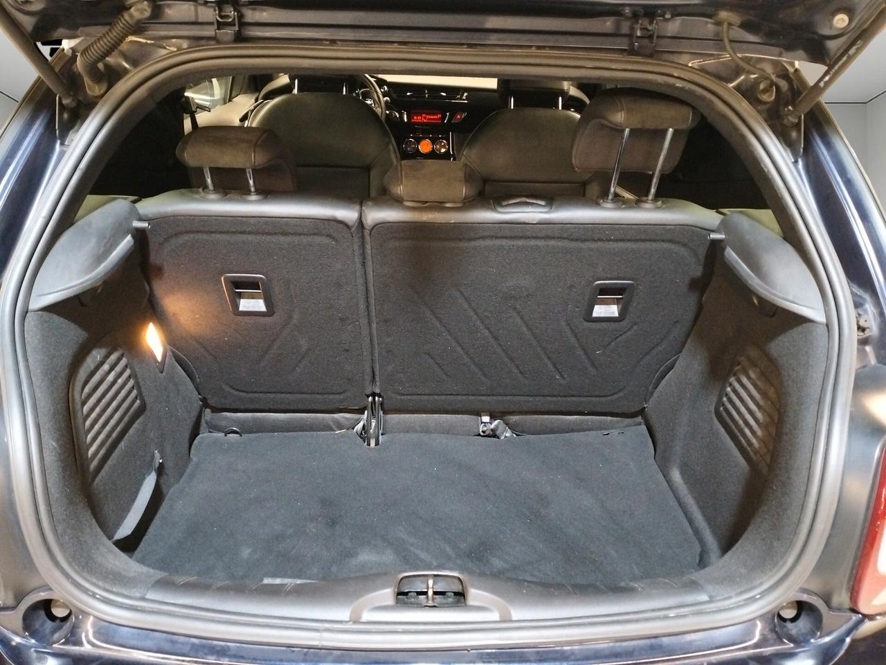 Citroen DS3 1.2 vti Just Black c/clima 82cv