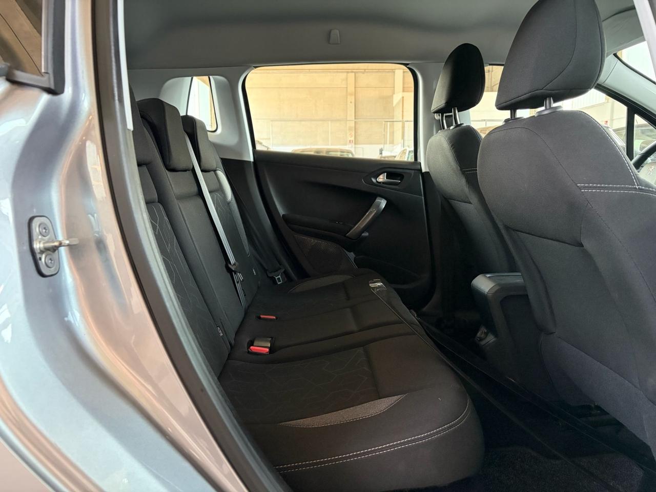 Peugeot 2008 PureTech 82 S&S Active