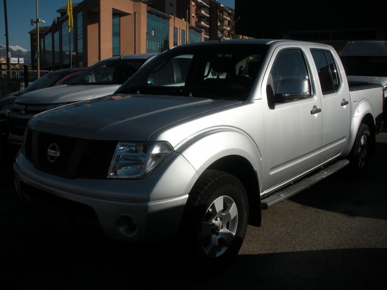 Nissan Navara 2.5 dCi 4 porte Double Cab XE