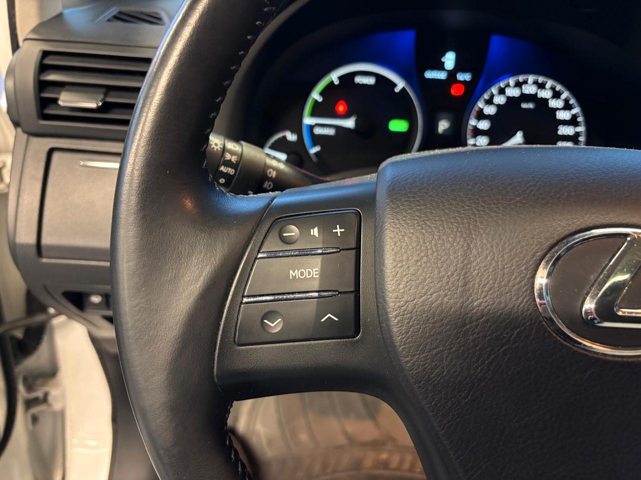 Lexus RX 450h Hybrid Luxury
