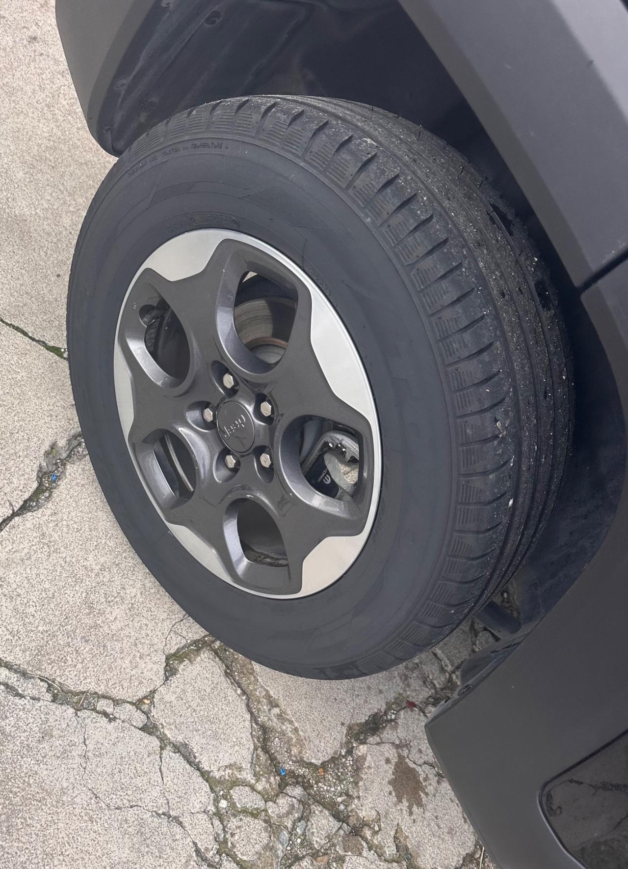 Jeep Renegade 1.6 Mjt 120 CV Longitude BLOCK