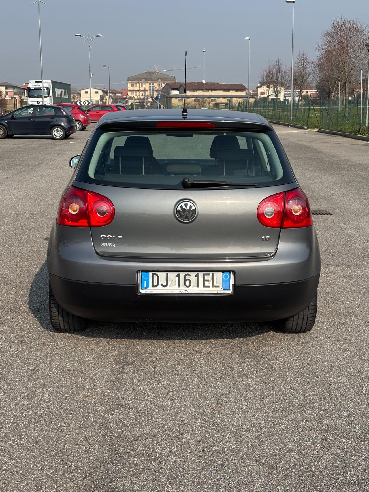 Volkswagen Golf 1.6 5p. Comfortline BiFuel G
