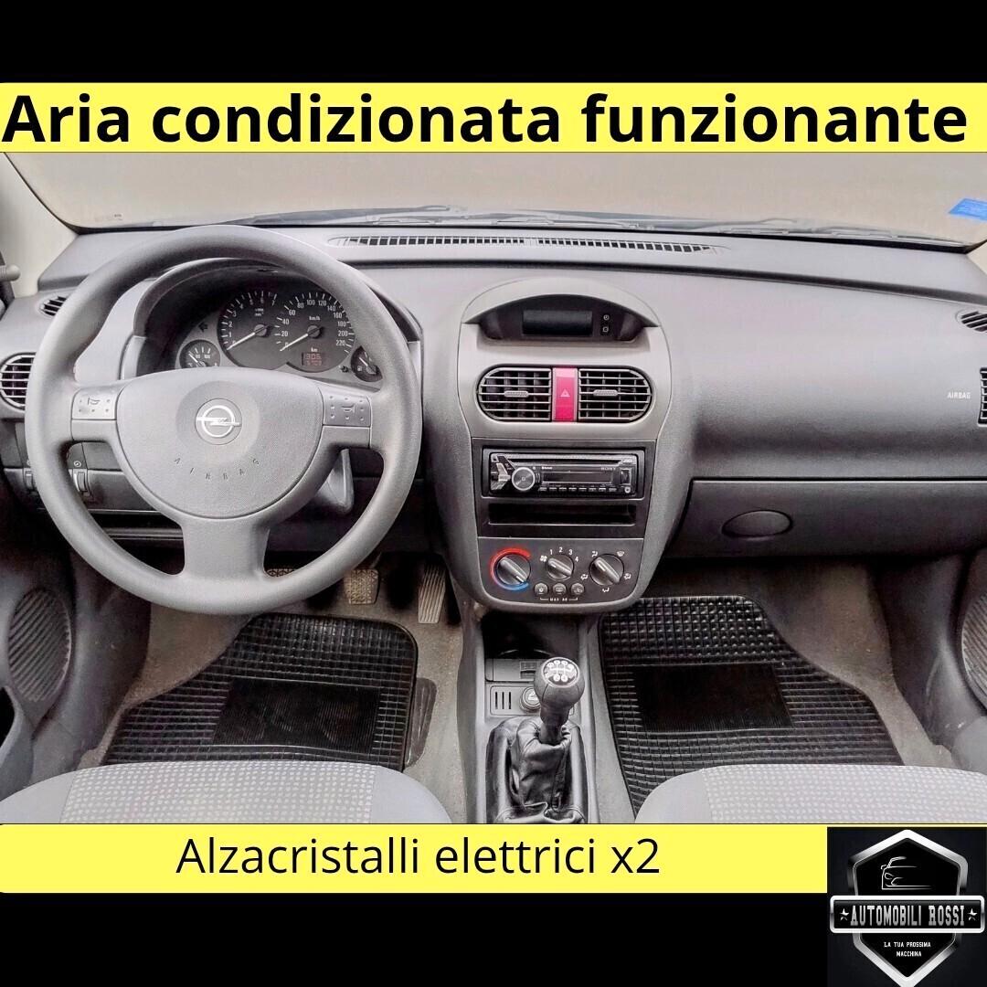 Opel Corsa 1.2i 16V cat 3 porte