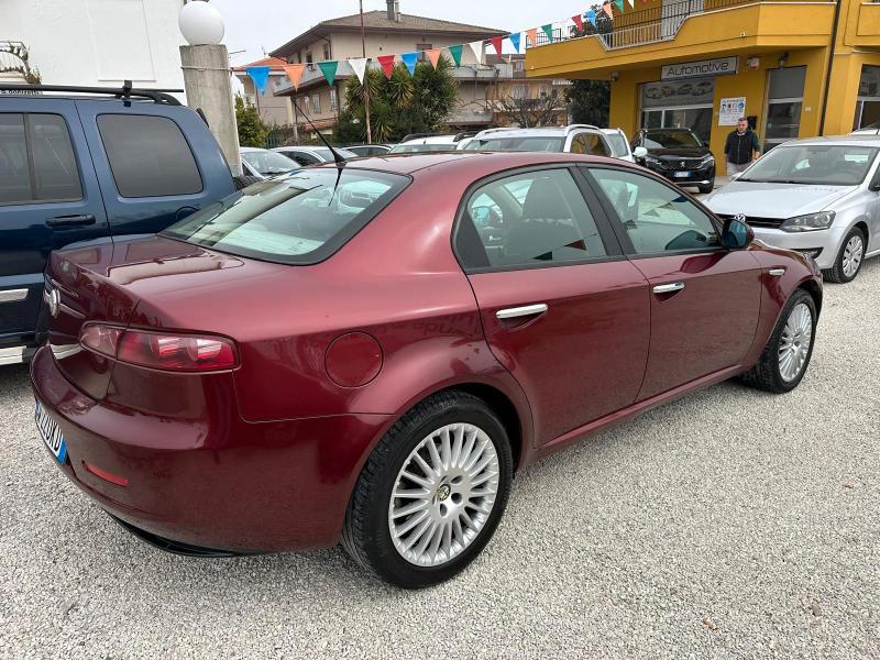 Alfa Romeo 159 Berlina 159 1.9 jtdm 16v Distinctive 150cv