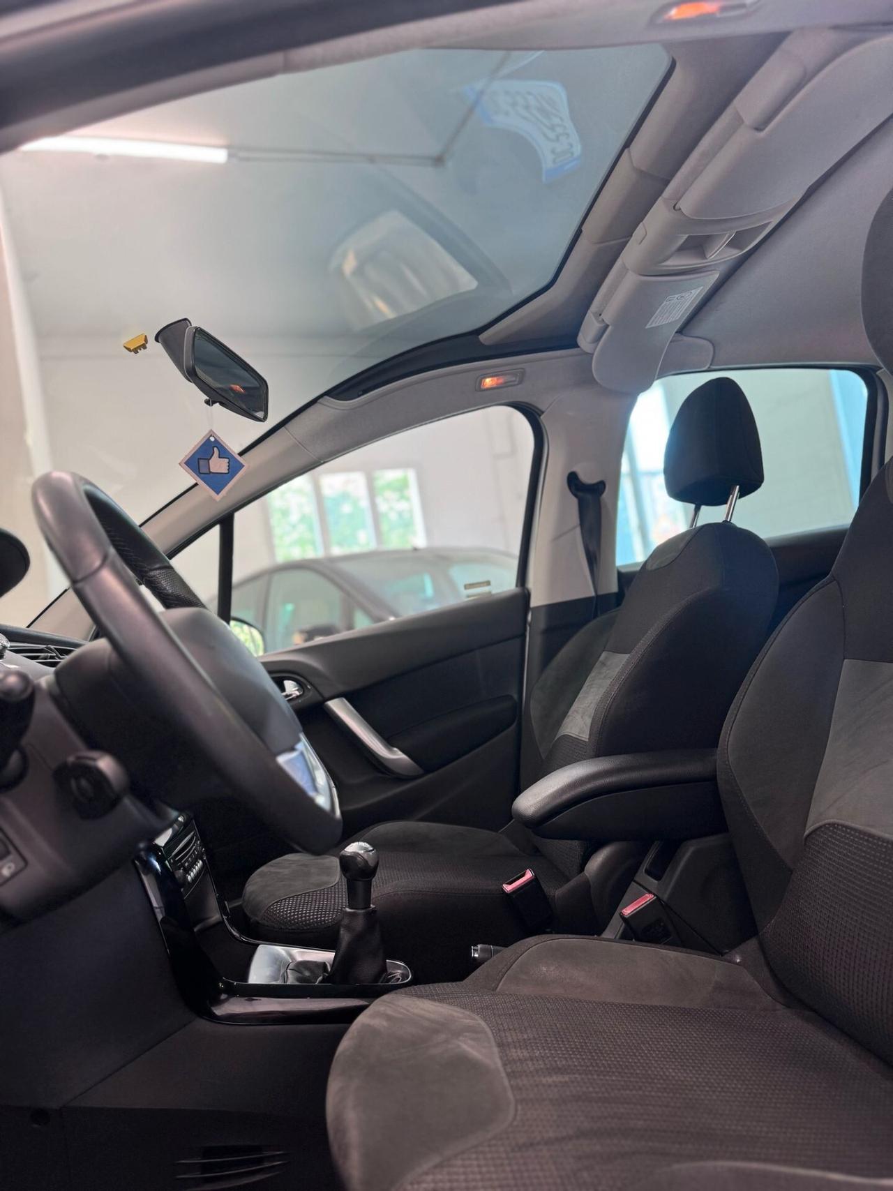 Citroen C3 1.4 VTi 95 Exclusive Style