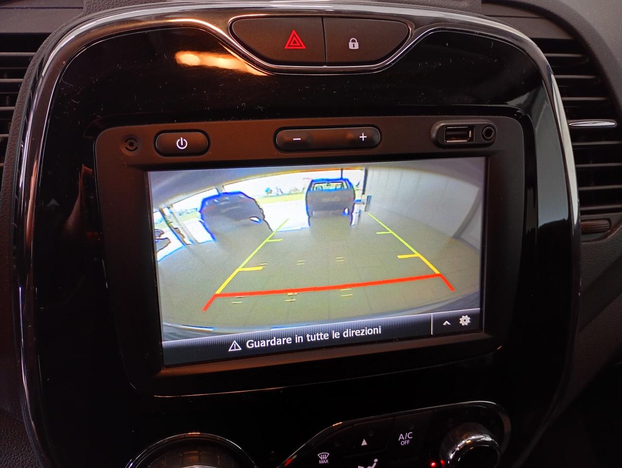 Renault Captur TCe 12V 90 CV - NEOPATENTATI