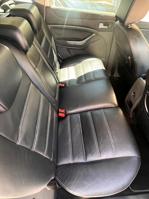 Ford Kuga 2.0 TDCi 136 CV 4WD Titanium DPF