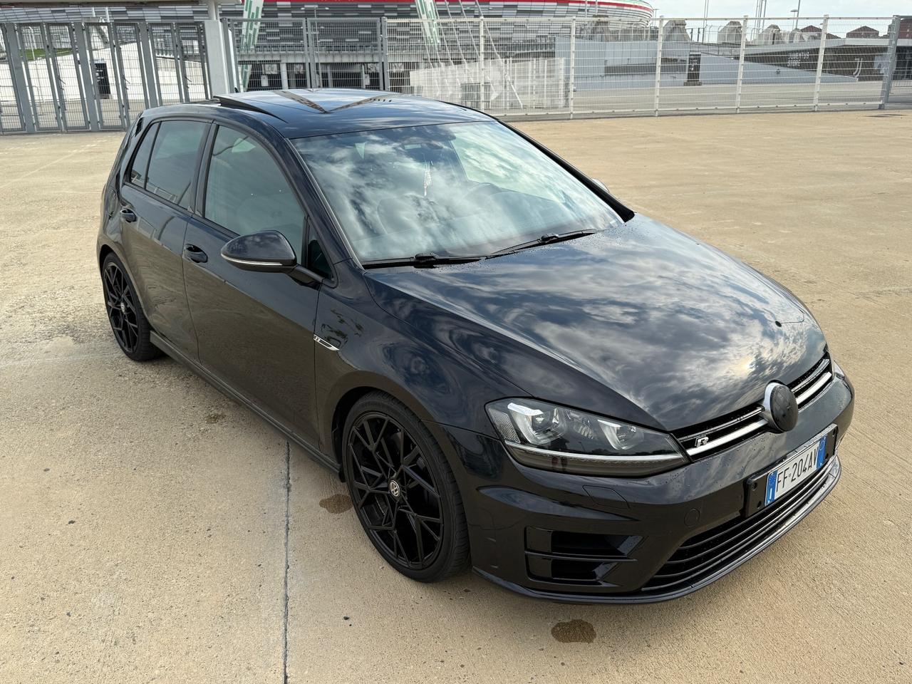 Volkswagen Golf R 2.0 TSI DSG 5p.