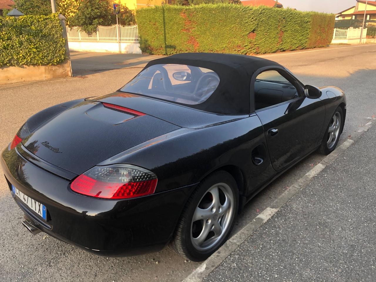 Porsche Boxster 2.5i 24V cat