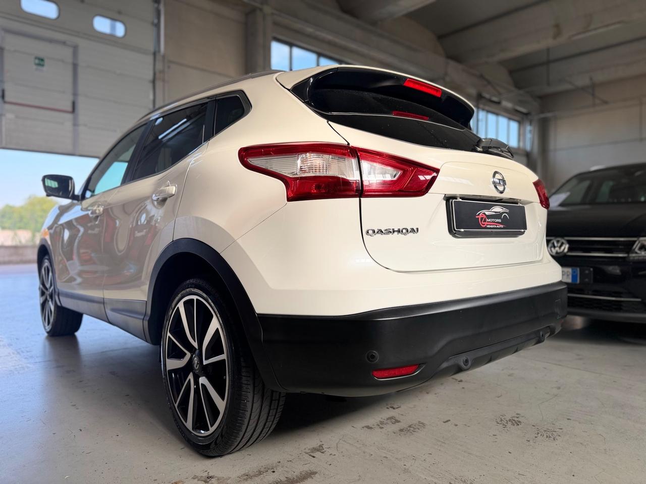Nissan Qashqai 1.2 DIG-T Acenta PEEMIUM NEOPATENTATI