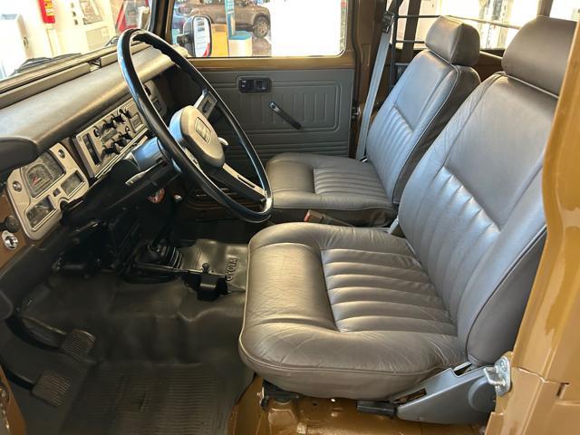 TOYOTA Land Cruiser BJ 42 HARD TOP