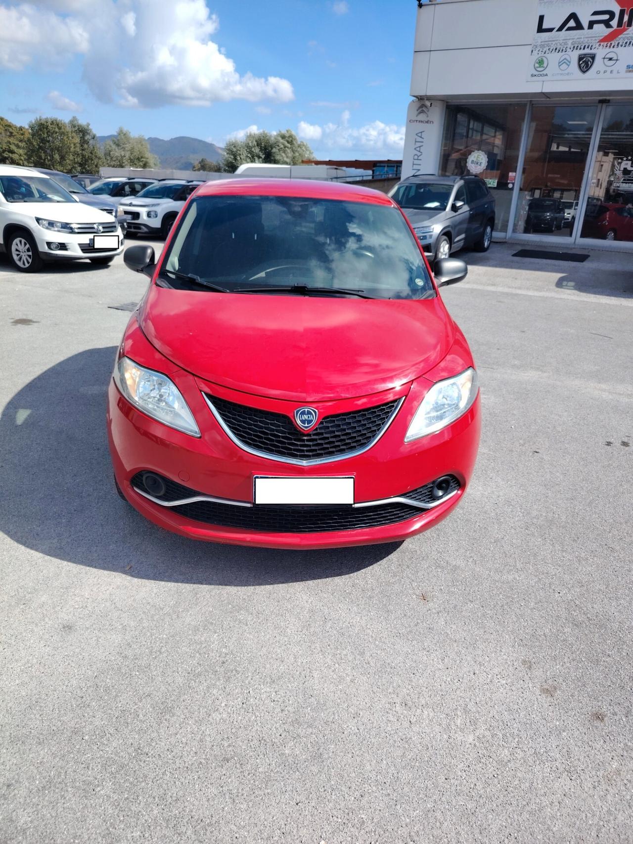 Lancia Ypsilon 1.2 69 CV GPL Ecochic Gold NEO PATENTATI !