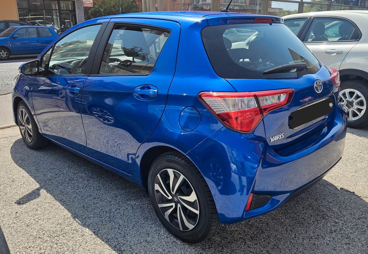 Toyota Yaris 1.0 72CV 5P Lounge SOLO 54000KM