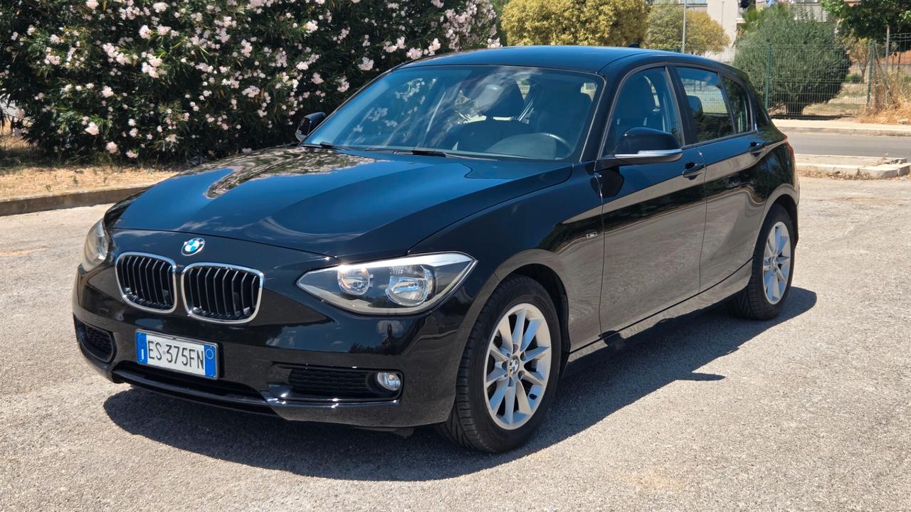 Bmw 116d 5p. Urban 2.0 d 116 cv
