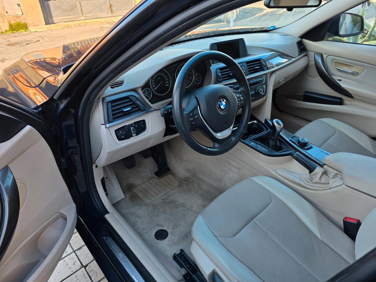 Bmw 318 318d xDrive Touring Modern