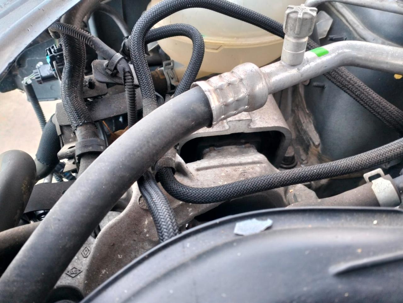 Dacia Duster 1.6 BENZ/GPL - SINISTRATA