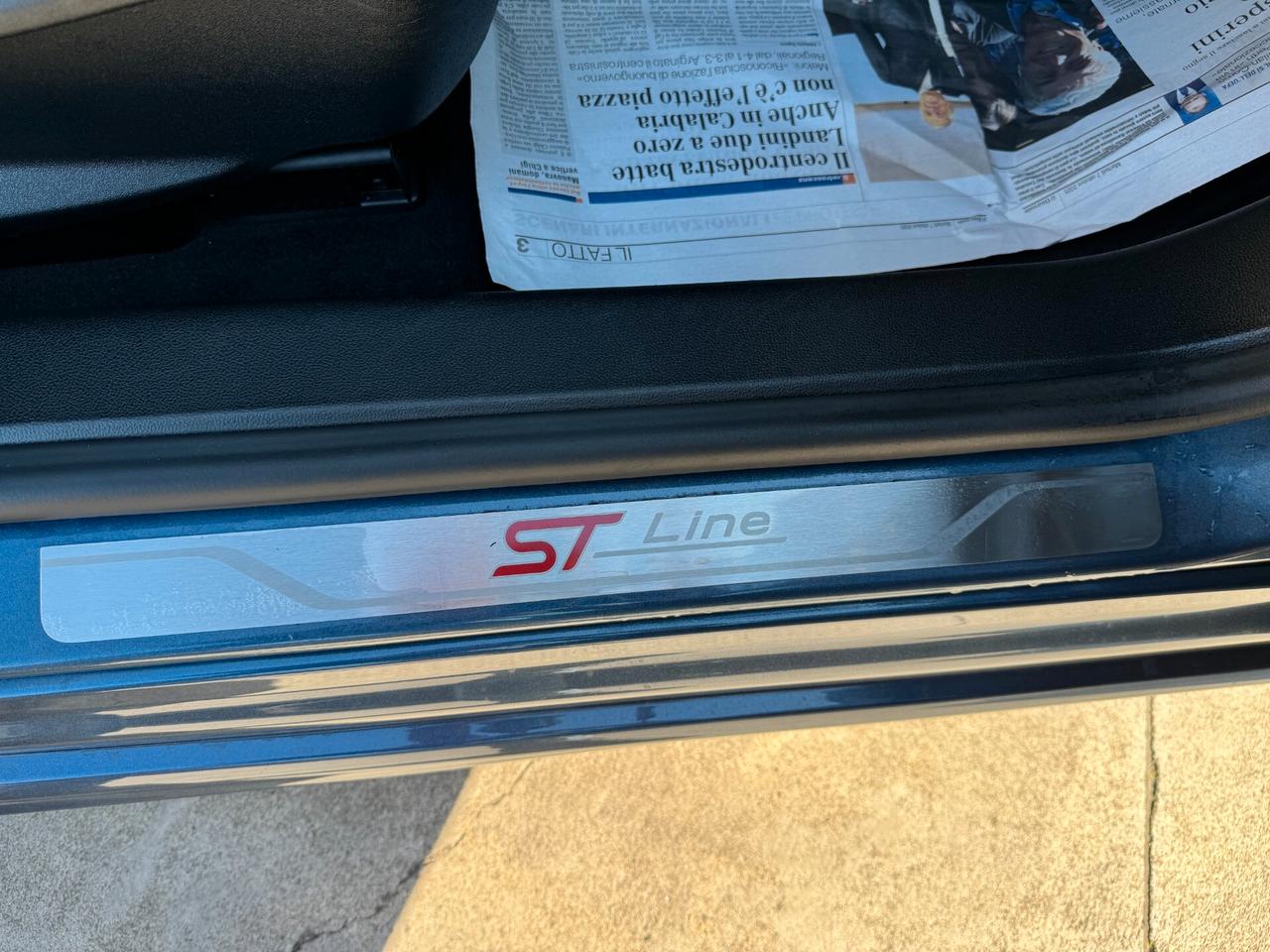 Ford Focus 1.5 EcoBlue 120 CV 5p. ST-Line