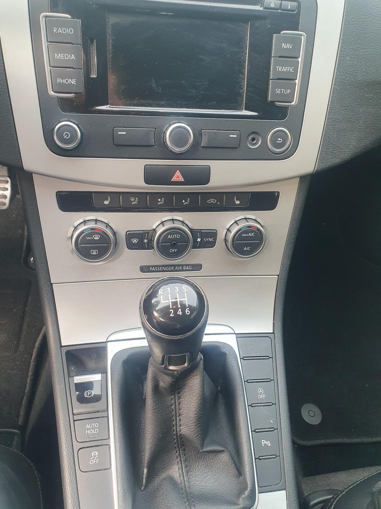 VOLKSWAGEN PASSAT 1.6TDI 105CV VARIANT