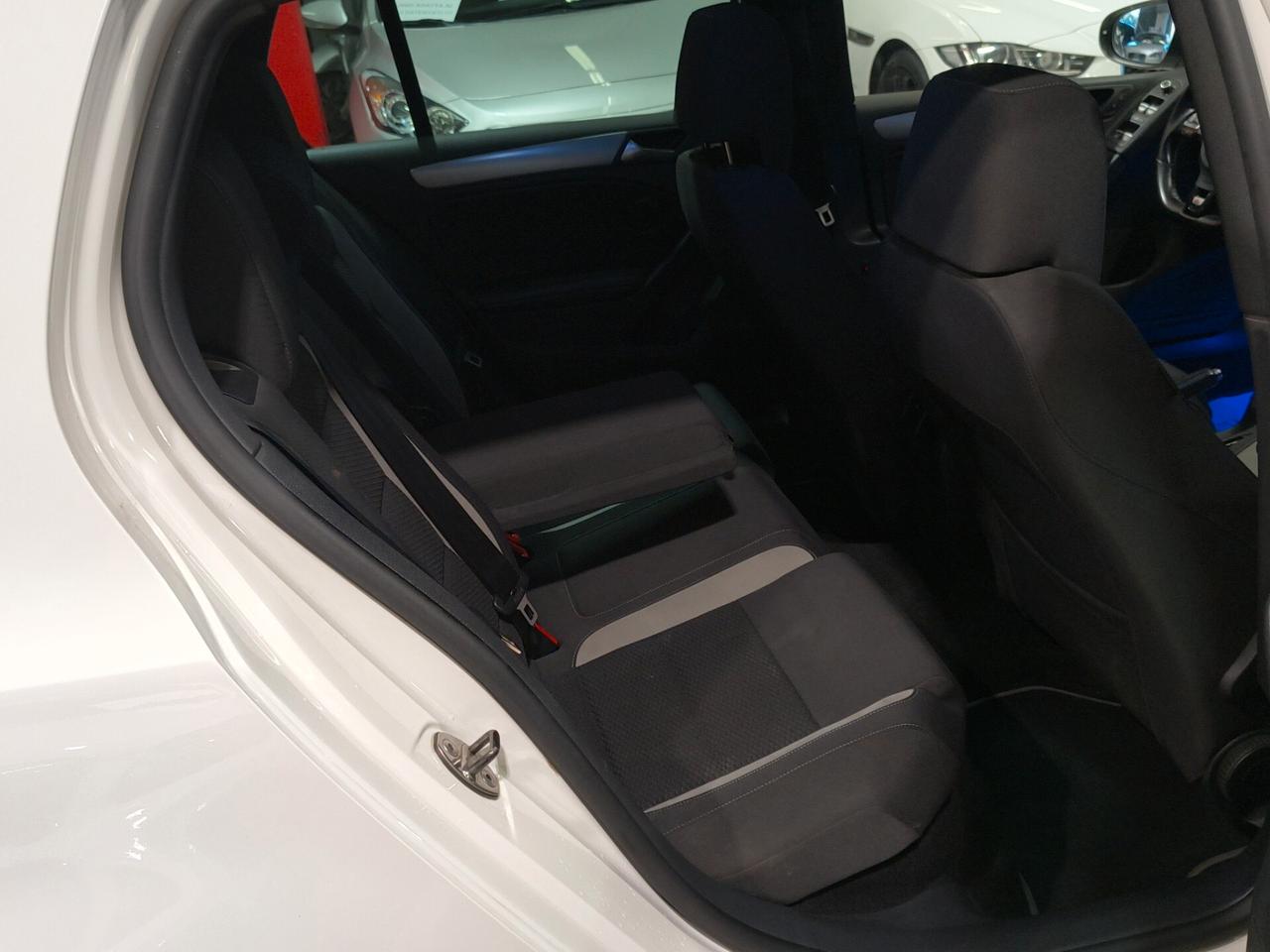 Volkswagen Golf 2.0 270 CV TSI 4x4 R DSG