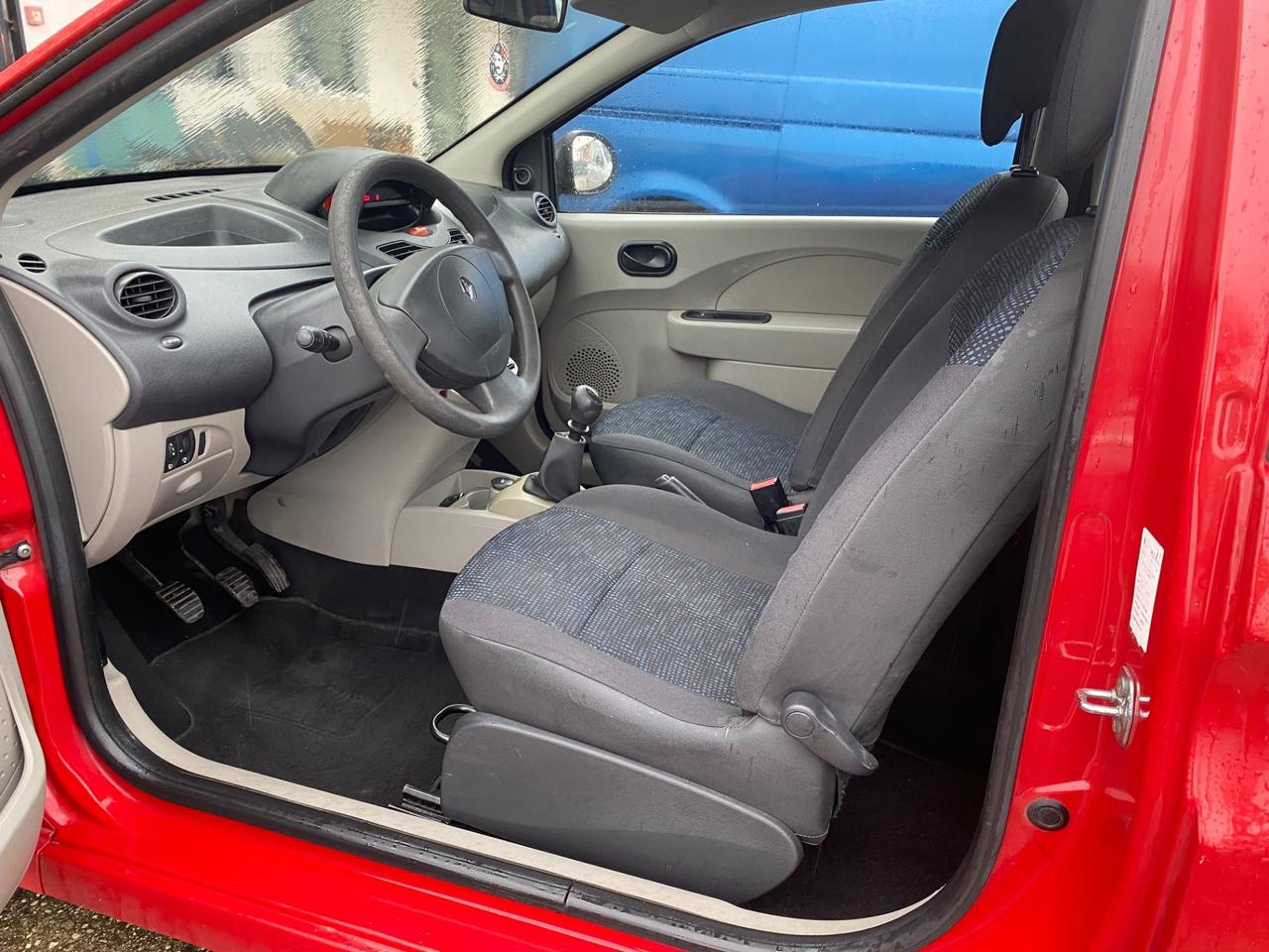 Renault Twingo 1.2 8V Dynamique