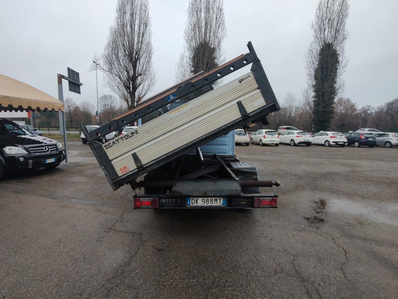 Iveco Daily RIBALTABILE TRILATERALE, SCATTOLINI SCIV 35c12 2.3jtd OK NEOPATENTATI.
