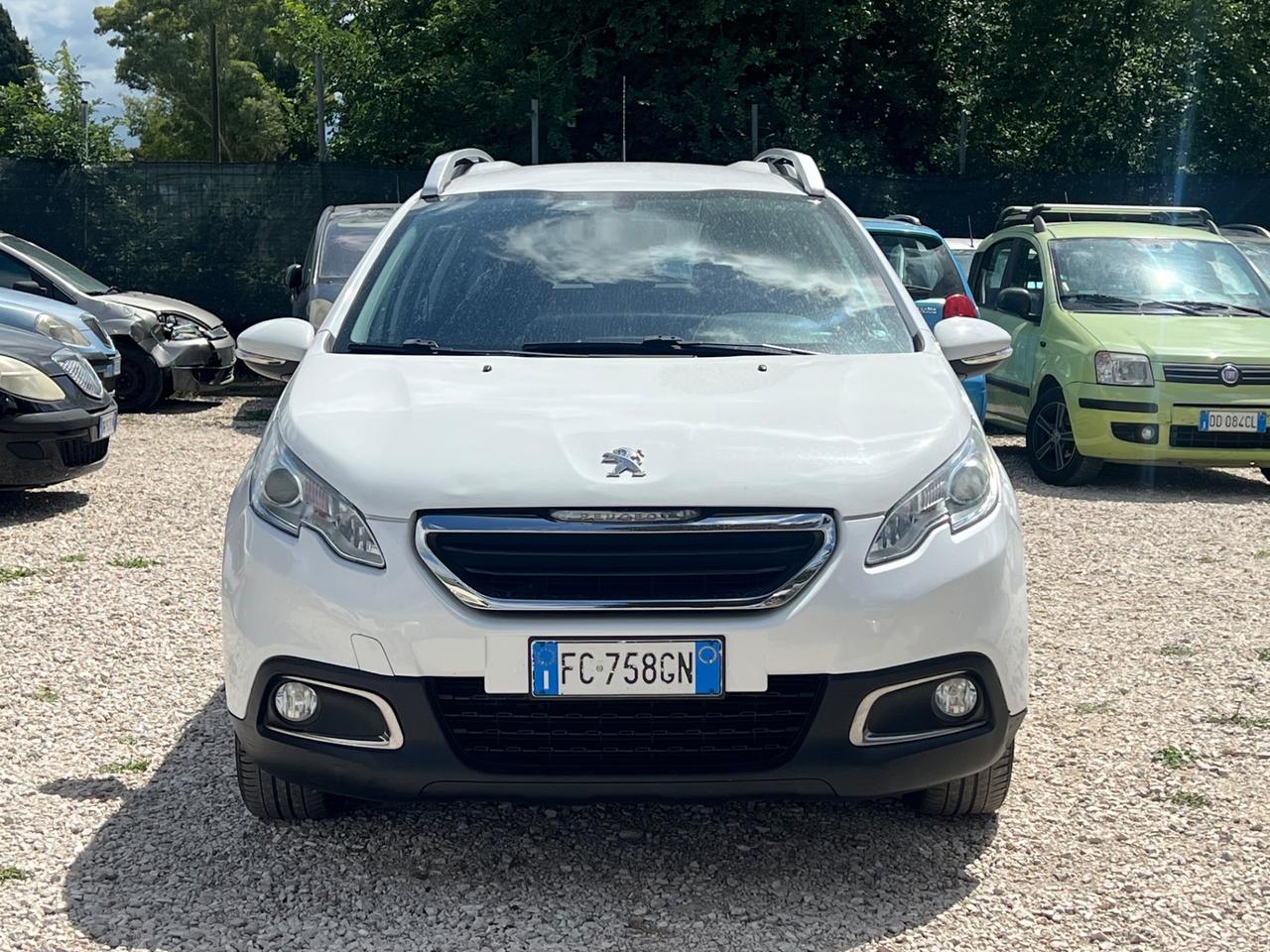 Peugeot 2008 BlueHDi 100 Black Matt Finanziabile