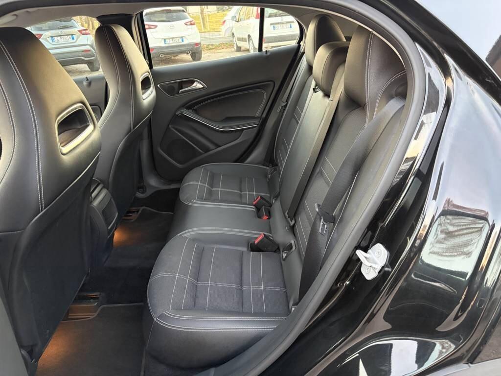 Mercedes-benz GLA 200 d Automatic Sport