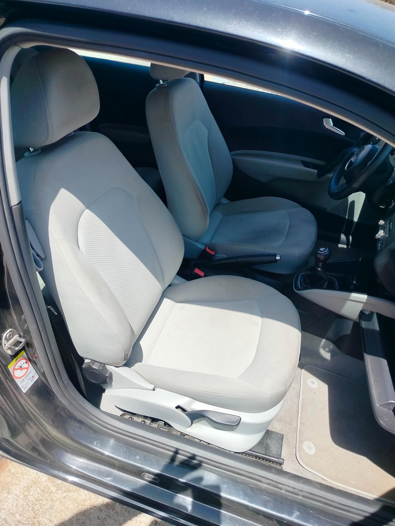Audi A1 1.6 TDI 105 CV Attraction