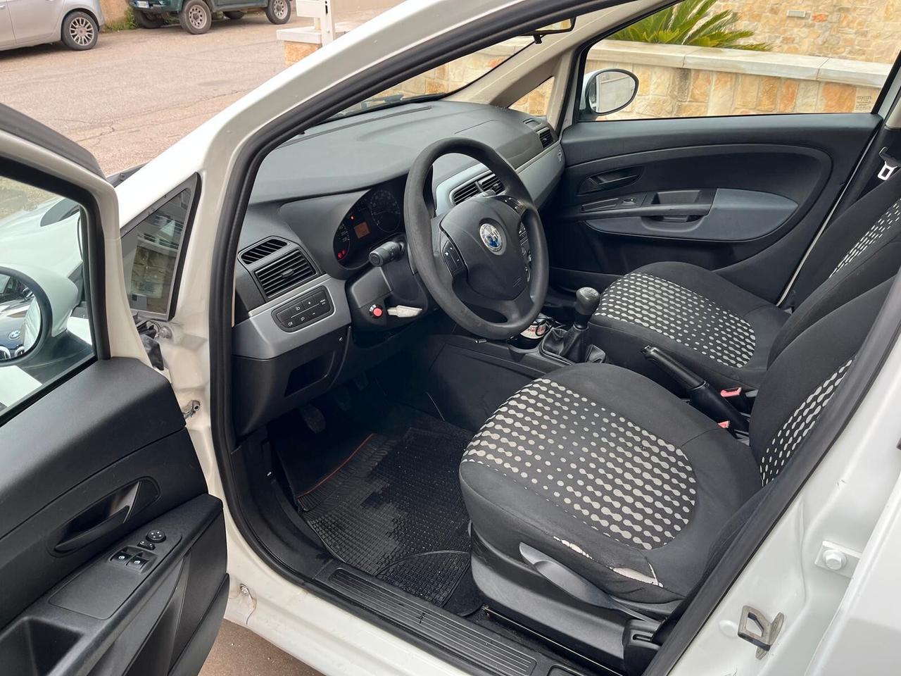 Fiat Grande Punto 1.3 MJT 75 CV 5 porte Active