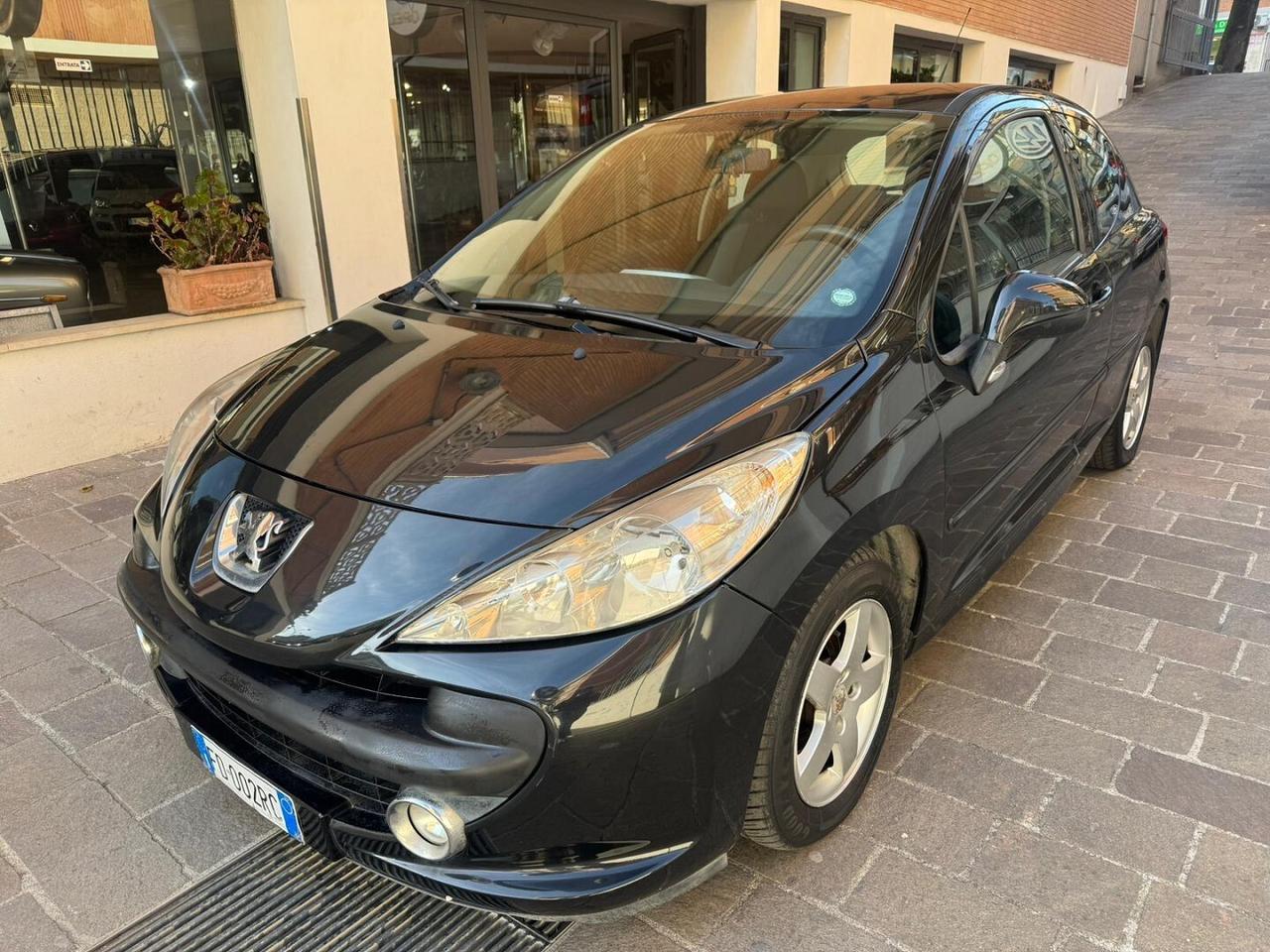 Peugeot 207 1.4 8v 75cv 3P xline eco GPL