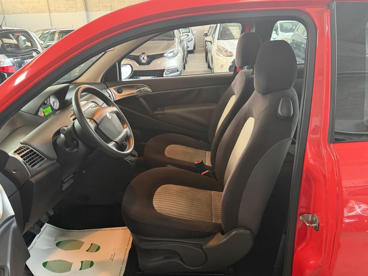 Lancia Ypsilon 1.2 Passion
