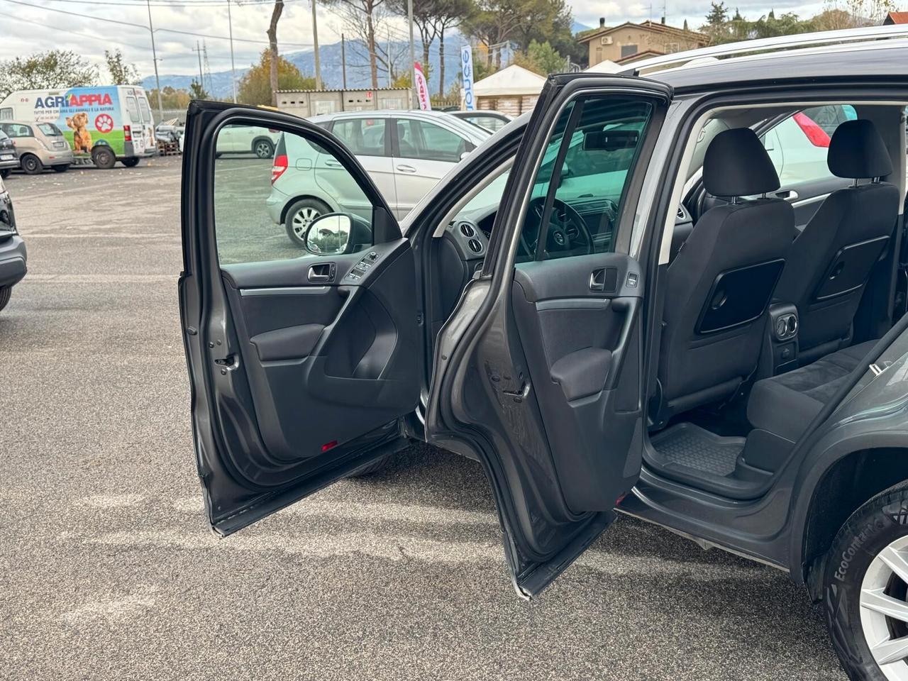 Volkswagen Tiguan 2.0 TDI 110 CV Sport BlueMotion Technology 2016