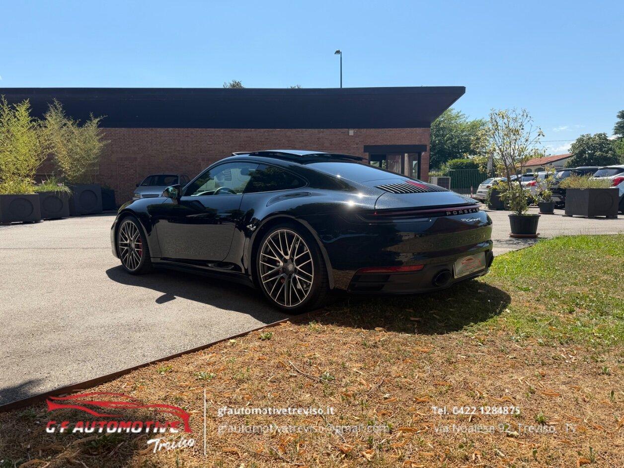Porsche 911 Coupe 3.0 Carrera 4S auto