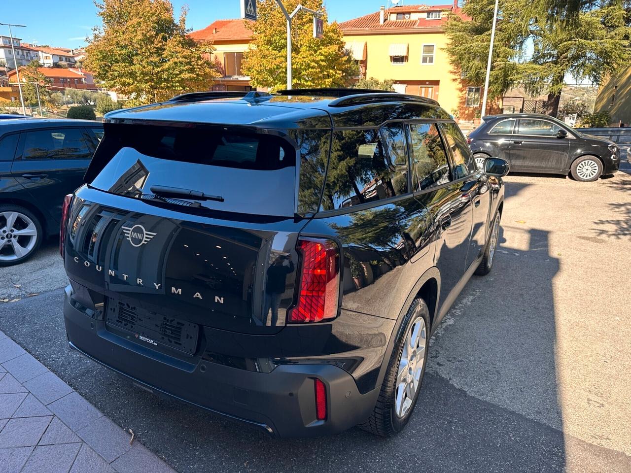 Mini Countryman C Autom. / PANORAMA / R18 / LED AMBIENT / PELLE / FARI MATRIX