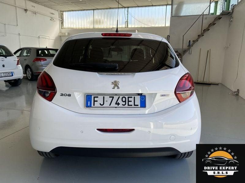 Peugeot 208 PureTech 82 5p. GPL Allure