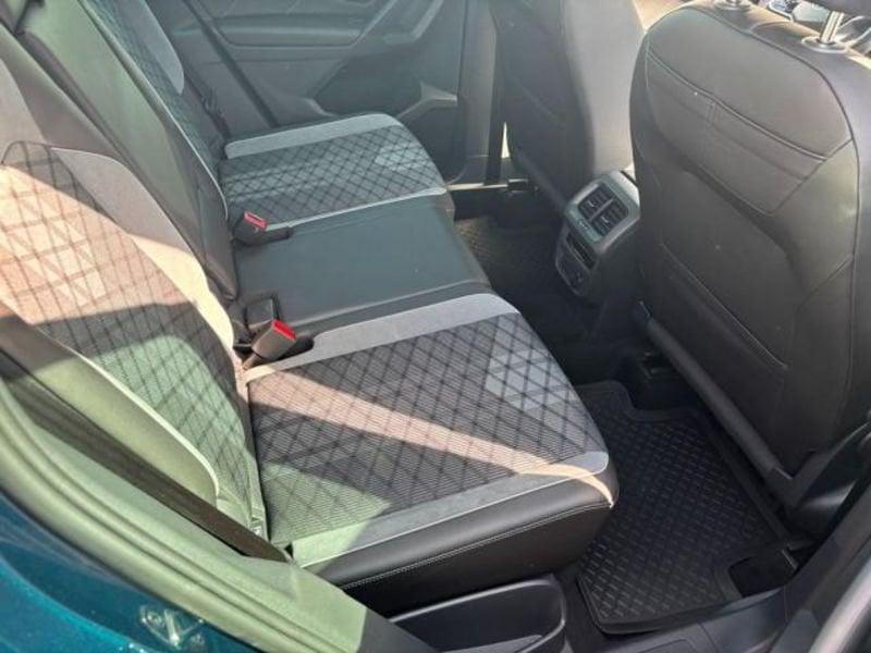 Volkswagen Tiguan Tiguan 2.0 tdi R-Line 150cv dsg