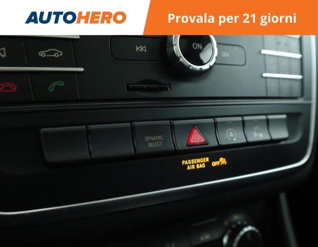 MERCEDES-BENZ GLA 180 d Automatic Sport