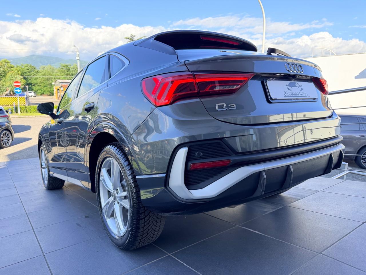 Audi Q3 SPB 35 TDI S tronic line edition uni pro
