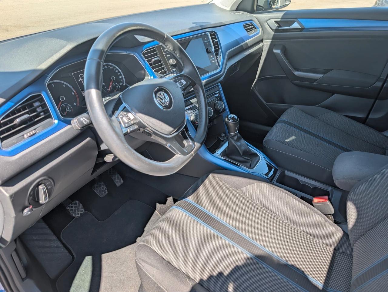 Volkswagen T-Roc 1.6 TDI SCR Business BlueMotion Technology