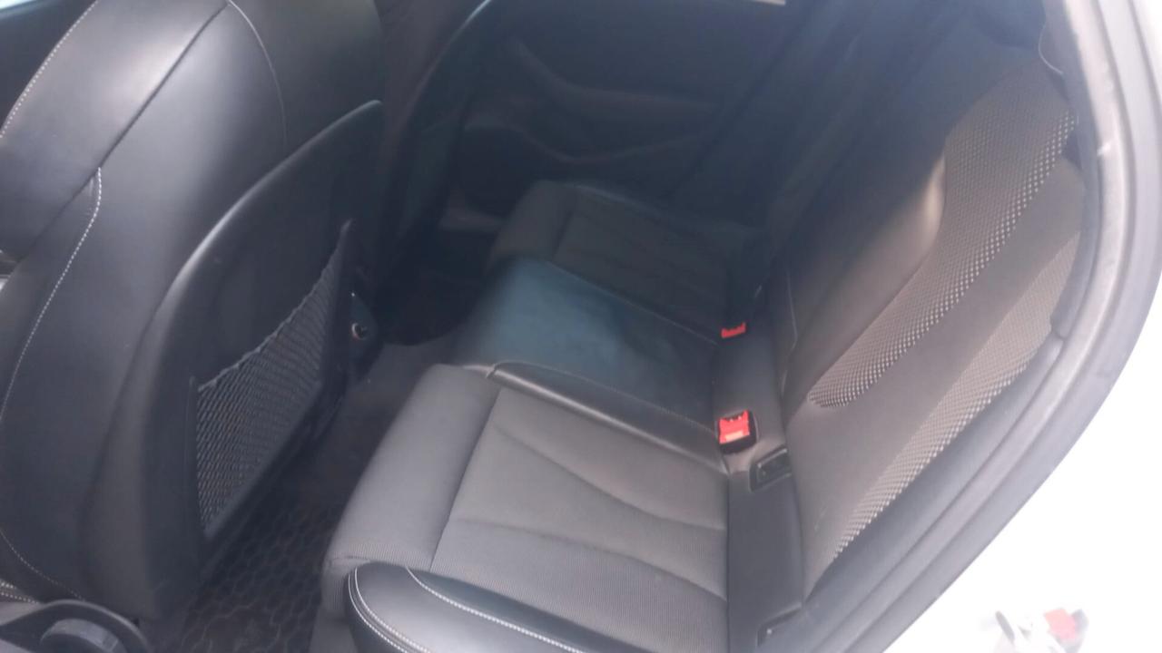 Audi A3 SPB 1.8 TFSI S tronic Ambition 5porte pachetto S-line