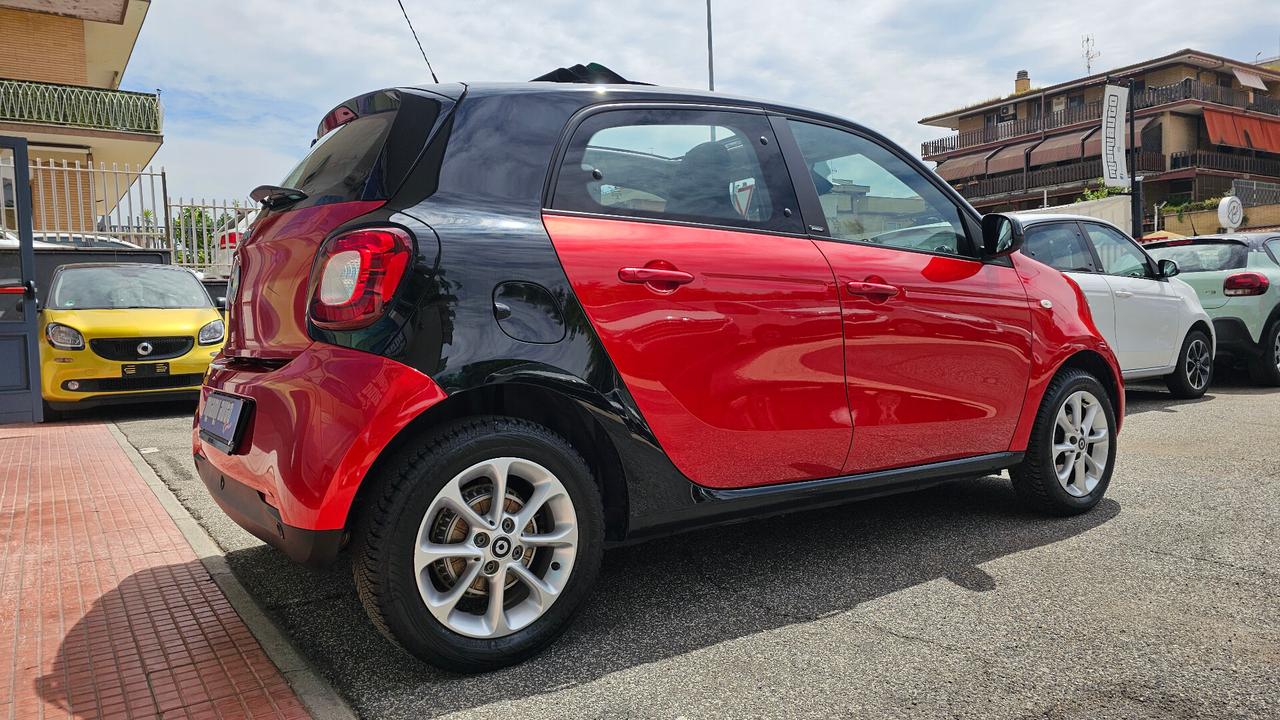 Smart Forfour CABRIO 70 1.0 twinamic Passion NAV RETROCAM SENSORI TAGL UFF