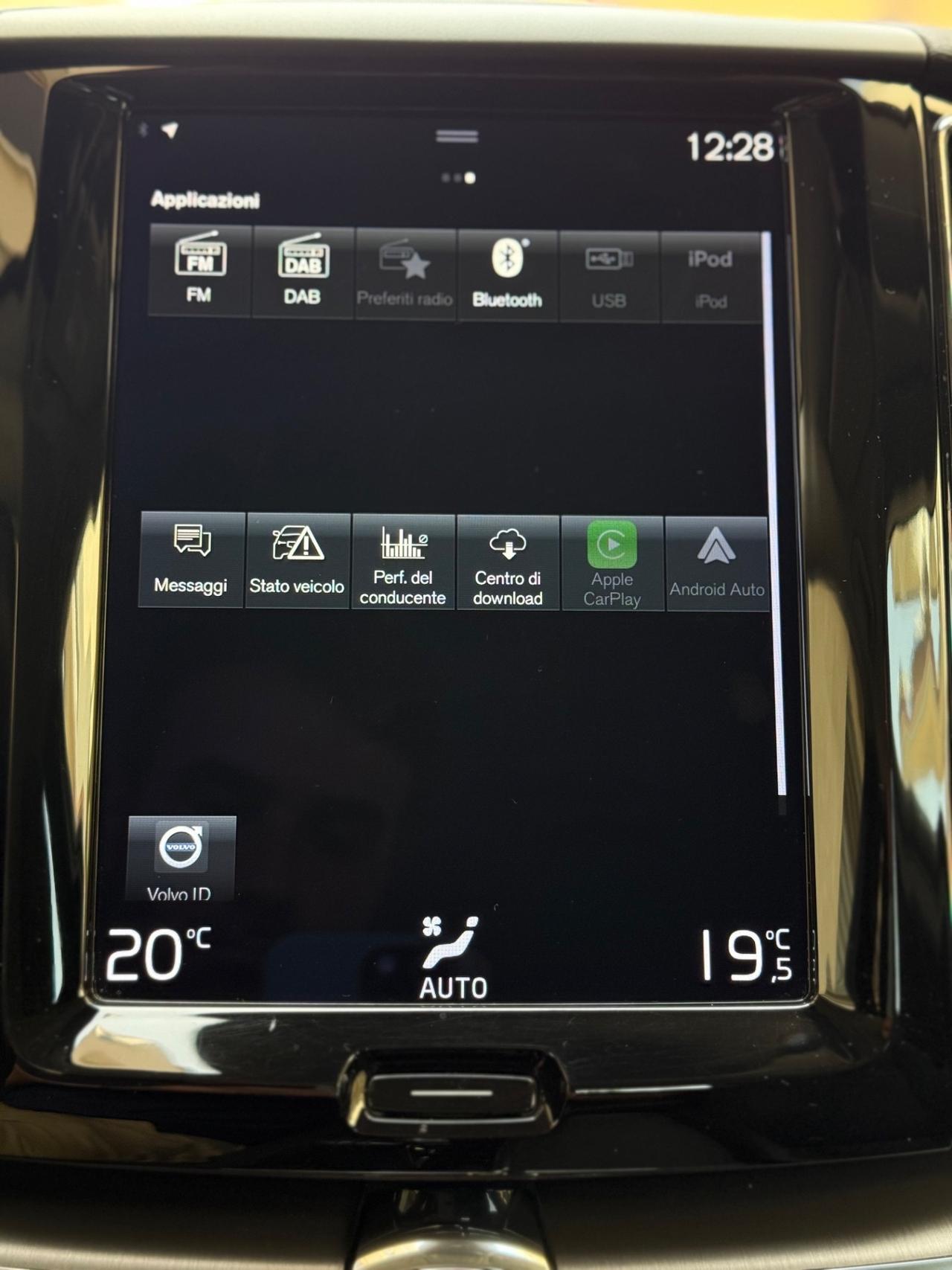 Volvo XC60 2.0 B4 197CV Momentum Geartronic
