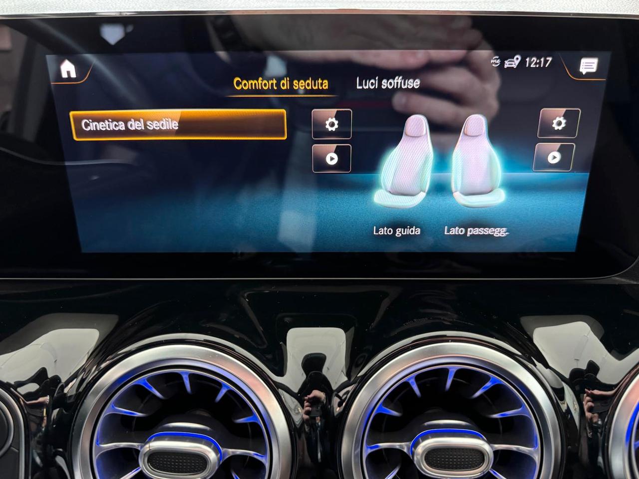 Mercedes GLA 200d AMG Premium Tetto Soli 29000 km