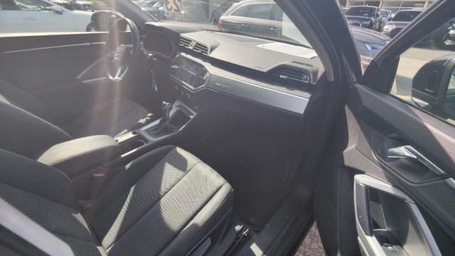 Audi Q3 35 TDI S tronic Business