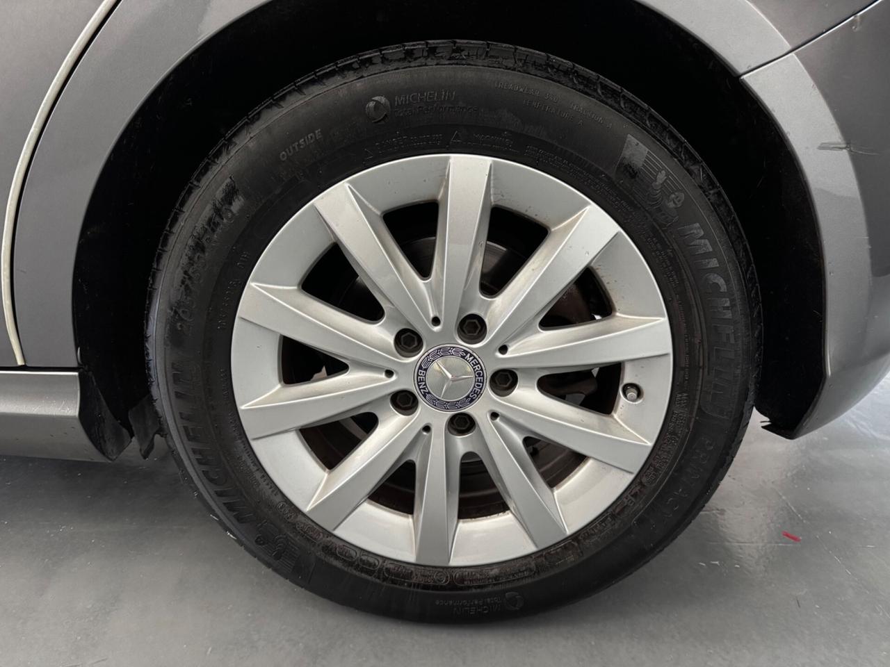 Mercedes-benz Classe A 180d -2015